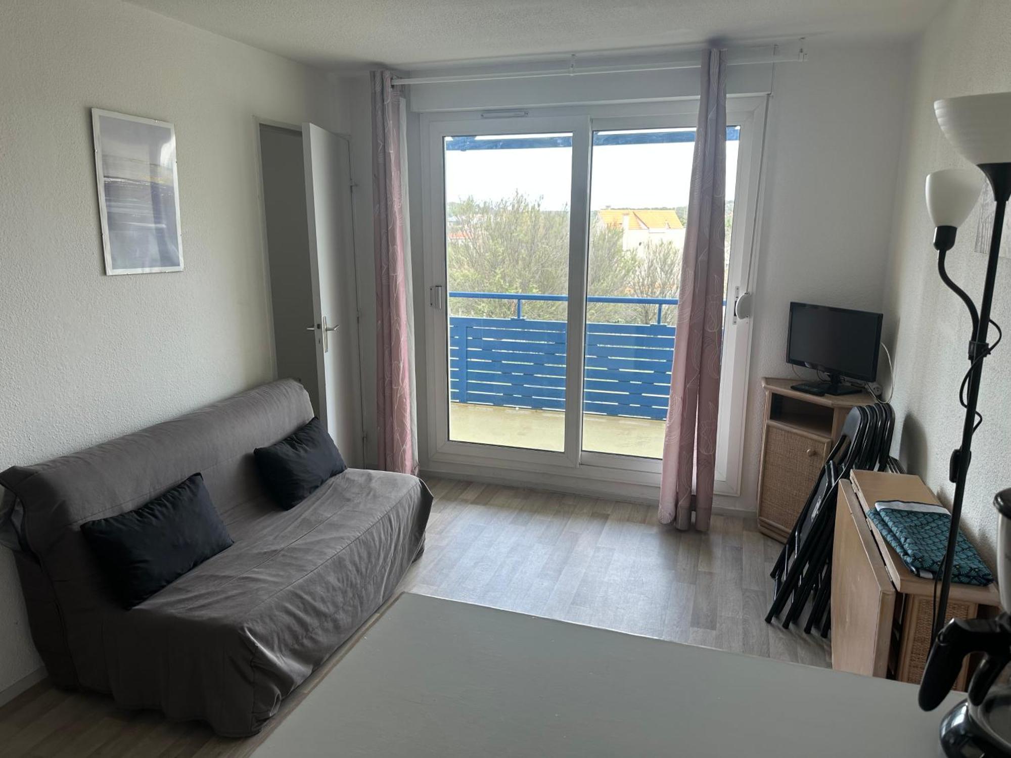 Bleu Marine Apts Лаканау Екстериор снимка
